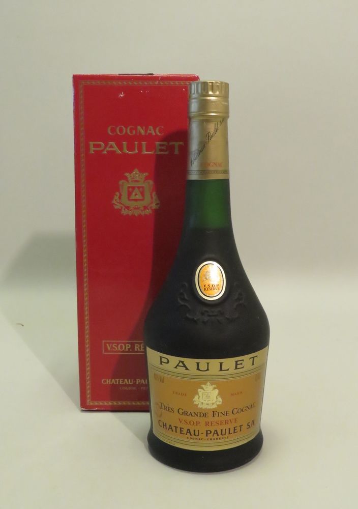 Null Très Grande Fine Cognac, V.S.O.P Réserve, Château Paulet. 1 Flacon de 70 cl&hellip;