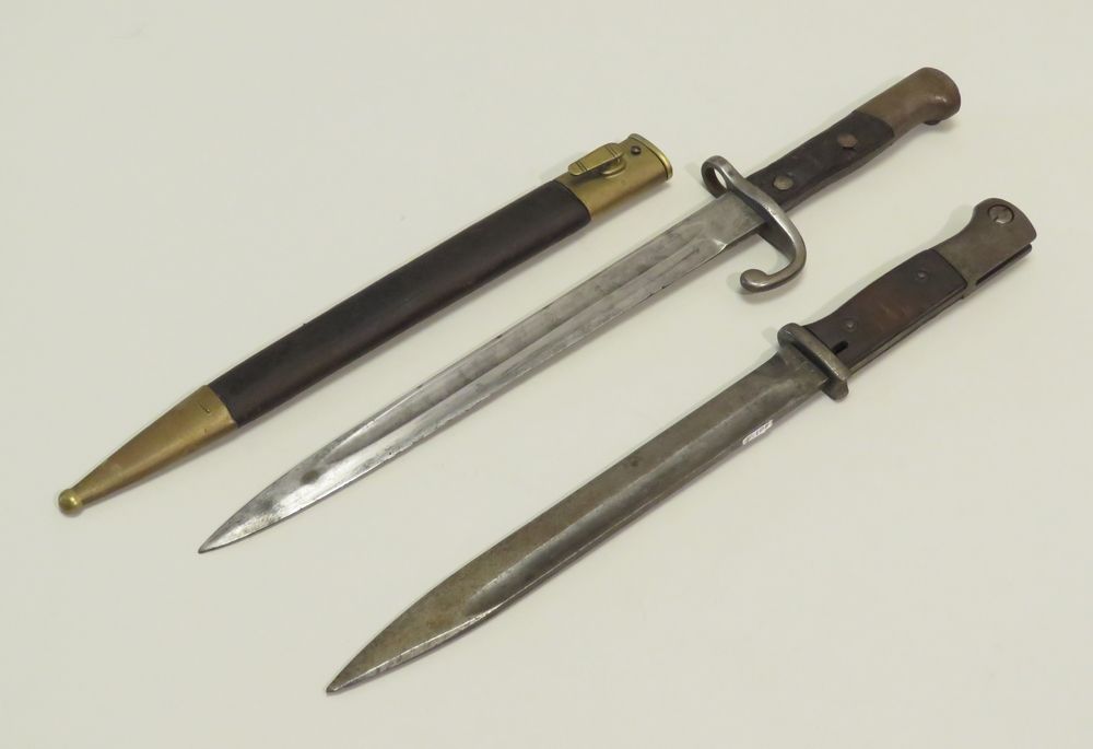 Null Set of two bayonets (one without scabbard). Length: 45 cm (with leather sca&hellip;