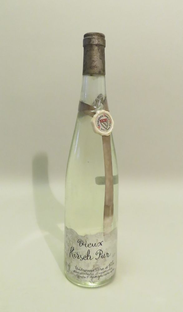 Null Vieux Kirsch Pur, Védrenne Père & Fils, Nuits-Saint-Georges. 1 bottle of 70&hellip;