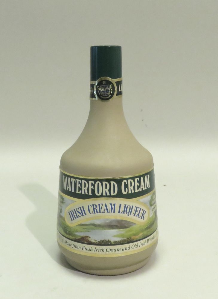 Null Waterford Cream, Irish Cream Liqueur. 1 Flasche mit 70 cl.