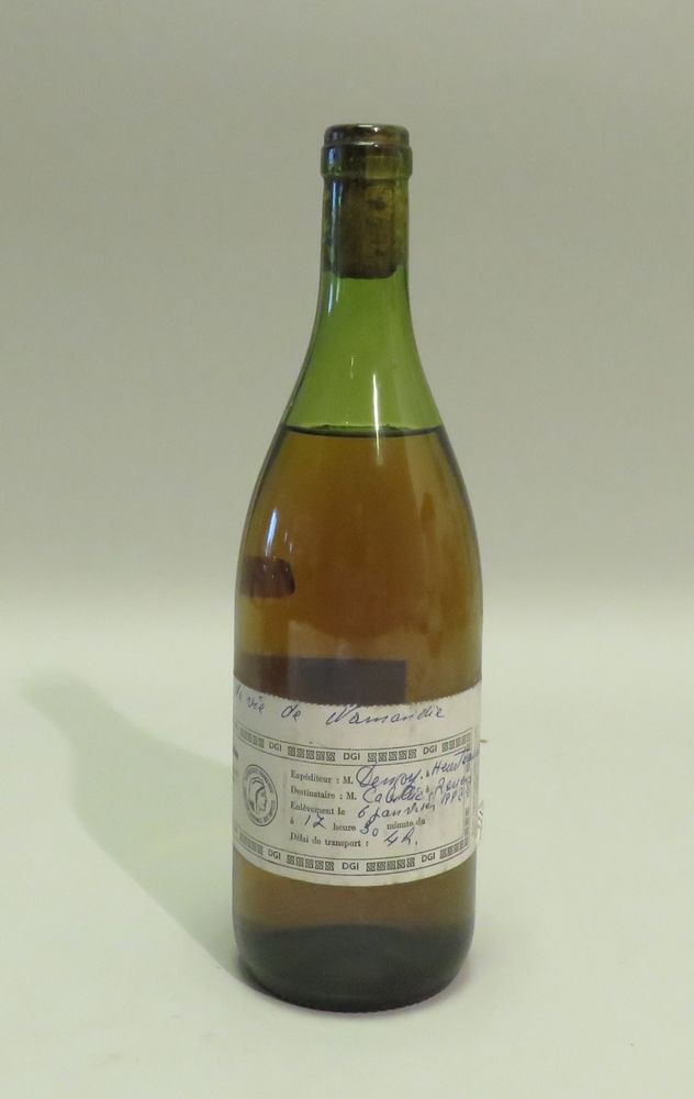 Null Eau-De-Vie de Normandie (label dated 06/01/1992 handwritten). 1 Bottle (cap&hellip;