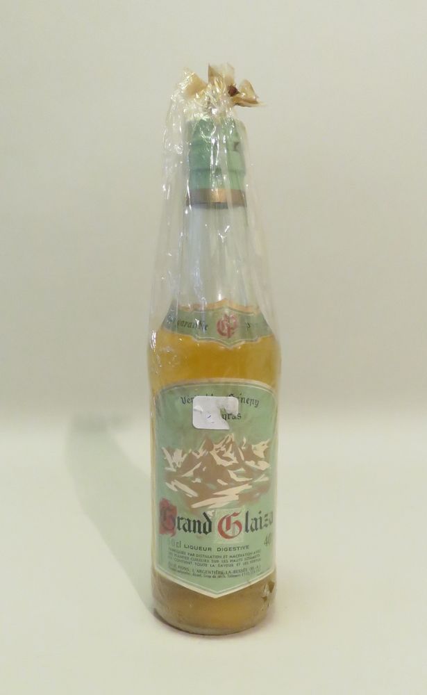 Null Grand Glaiza, Genuine Génepy, Digestive Liqueur. 1 Bottle of 50 cl.