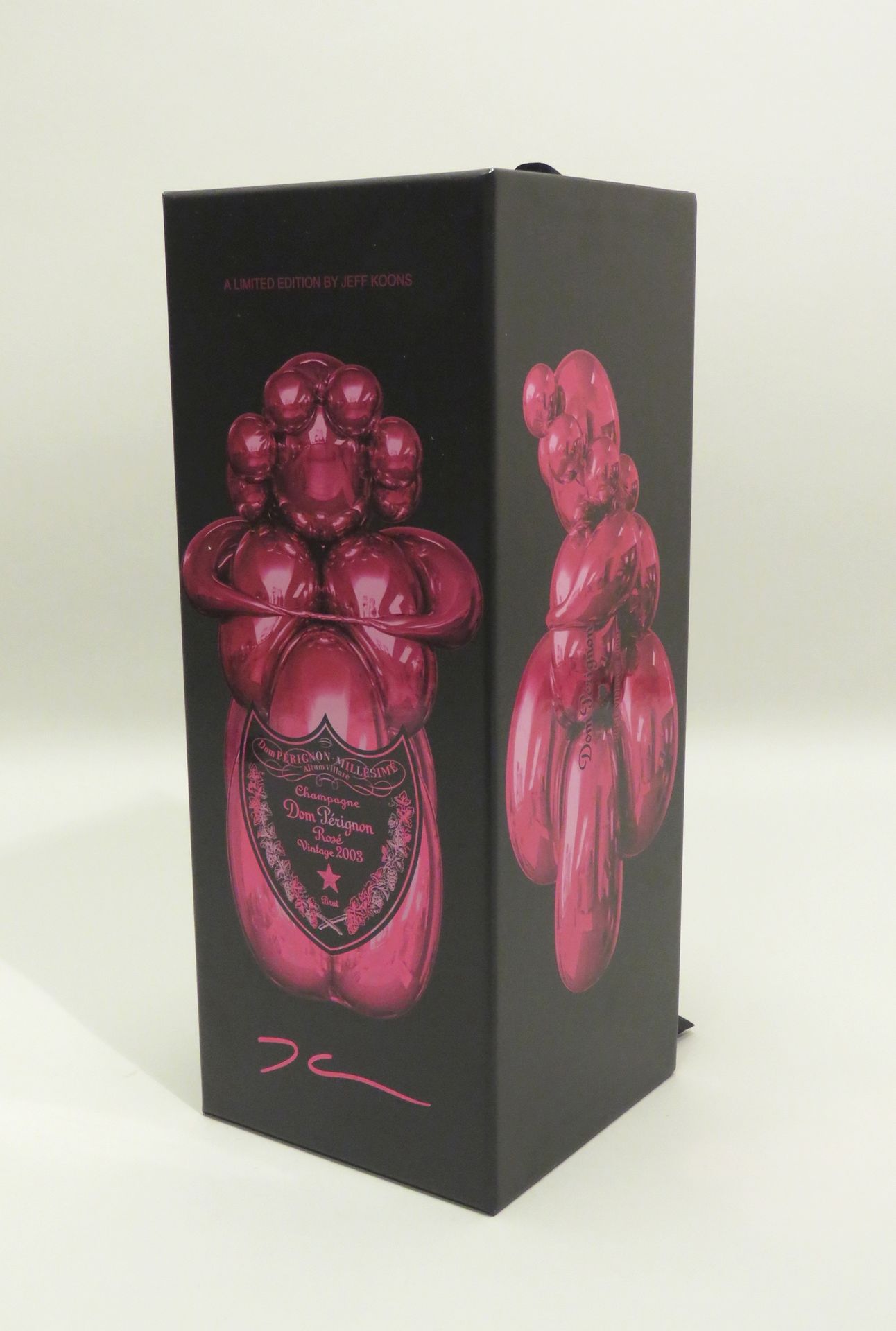 Null 唐培里侬香槟，年份，桃红，年份2003。1张BTL，由Jeff KOONS制作的收藏盒。