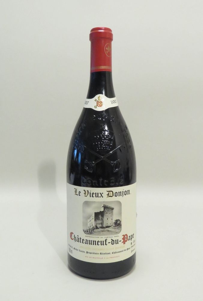 Null Le Vieux Donjon, Châteauneuf-Du-pape, Vallée-Du-Rhône, 2007 vintage. 1 MAG &hellip;