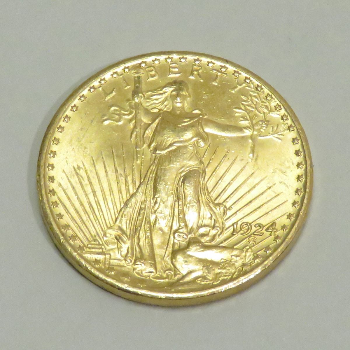 Null 20-Dollar-Goldmünze "Liberty-Saint-Gaudens", datiert 1924, Graveur: Augustu&hellip;