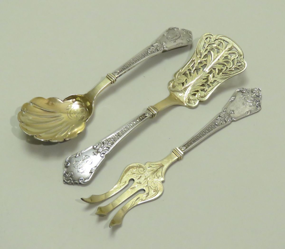 Null Part of a three-piece silver and silver vermeil candy set (one piece missin&hellip;