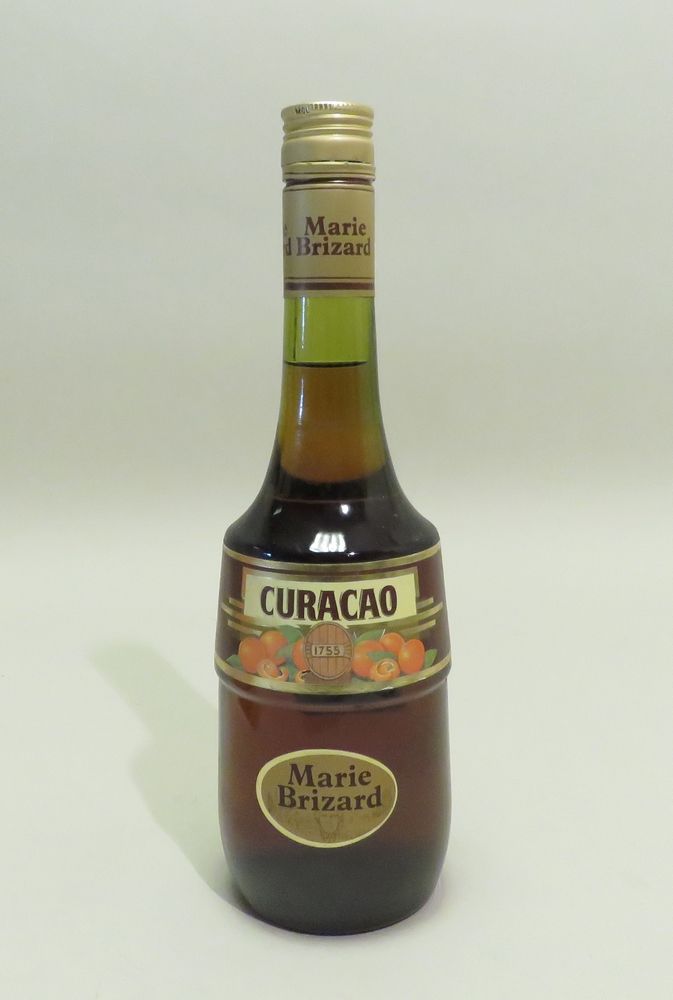 Null Curacao, Marie Brizard. 1 Flasche mit 50 cl.