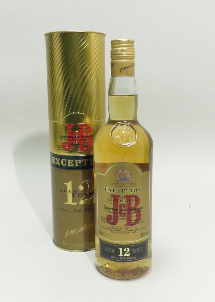 Null J&B, Exception, Pure Old Malt Scotch Whisky, 12 ans d'âge, Ecosse. 1 Flacon&hellip;