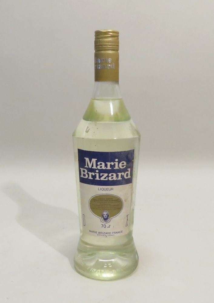 Null Marie Brizard, liquore. 1 bottiglia da 70 cl.