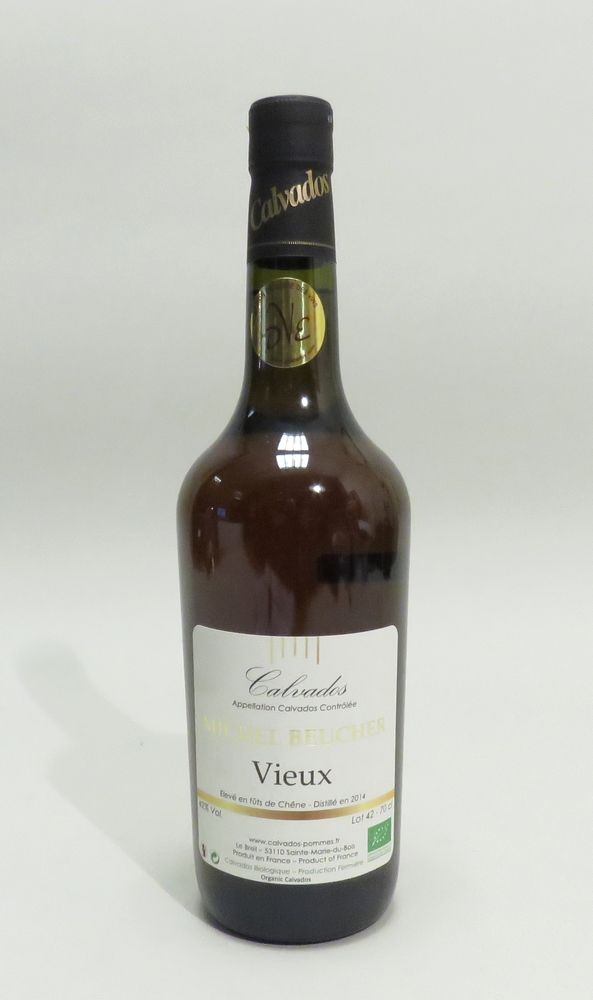 Null Calvados, Michel Beucher, Vieux, Destilliert im Jahr 2014. 1 Flasche mit 70&hellip;