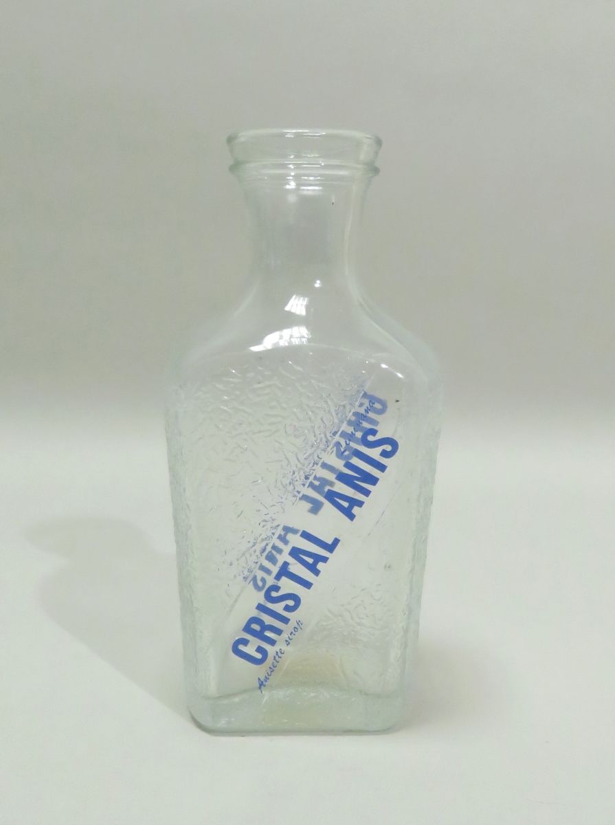 Null 模制玻璃广告酒瓶 "Cristal Anis-Anisette Sirop"。19.5 x 9 厘米。