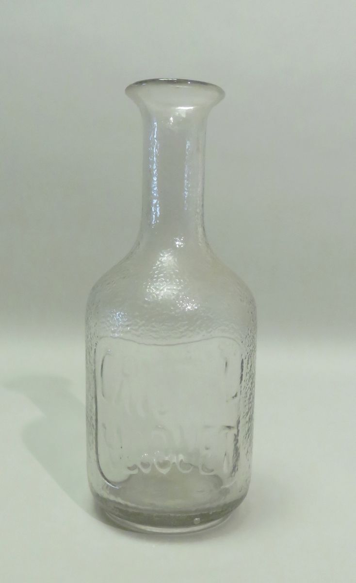 Null Cristal Floquet" 模制/压制玻璃广告酒瓶。25.5 x 10厘米（唇部有非常轻微的缺口）。