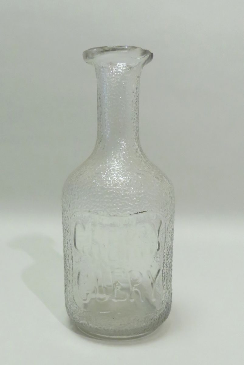 Null Carafe advertising in moulded/pressed glass "Cherry Guery". 24.5 x 10.5 cm &hellip;