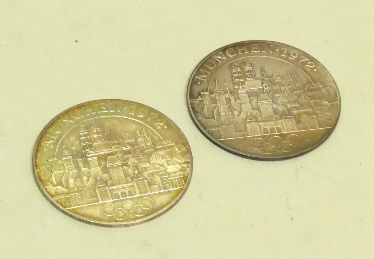 Null 一套两枚银质代币（第XX届慕尼黑夏季奥运会），日期为1972年。总净重：8g05。直径：27毫米。