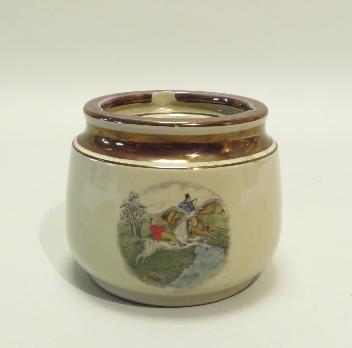 Null DUNHILL, Gray's Pottery, Paris, English manufacture. Tobacco pot for pipe o&hellip;