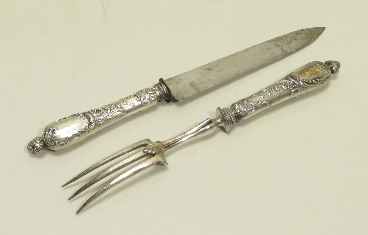 Null Cutlery for cutting, handles in filled silver (Minerve hallmarks, title ill&hellip;
