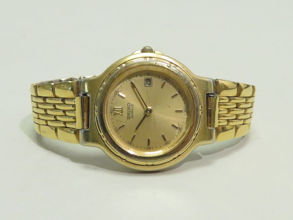 Null SEIKO. Bracelet watch in gold-plated steel. Quartz movement.