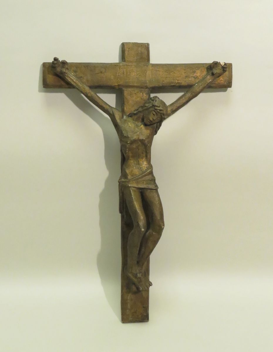 Null Gastón CADENAT (1905-1966). Cristo en la cruz. Terracota patinada, firmada &hellip;