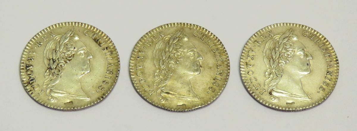 Null Conjunto de tres fichas de plata "Louis XV-Jeton des Etats de Bretagne". Pe&hellip;