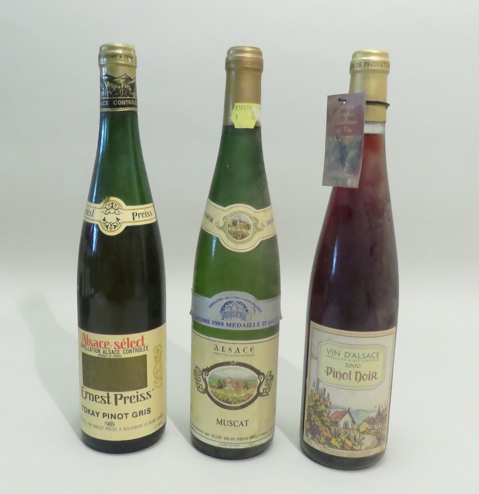 Null Lot de 3 BTLS, comprenant : -Ernest Preiss, Tokay Pinot Gris, Blanc, Vin d'&hellip;
