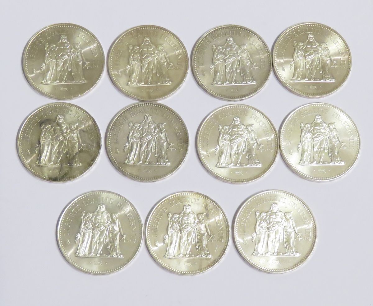 Null Lot de onze pièces en argent de 50 francs "Hercule" datées de 1977 (X7) ; 1&hellip;