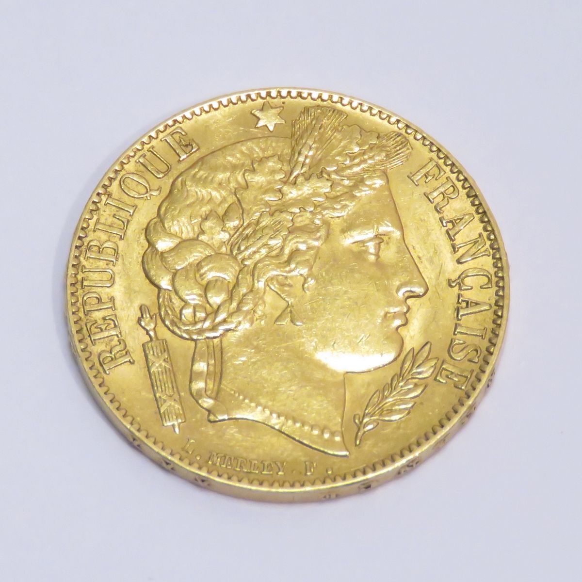Null 1851 年 "Cérès "20 法郎金币，Atelier "A"（巴黎）。镌刻者：路易-梅利（Louis Merley）。重量：6 克45。直径：&hellip;