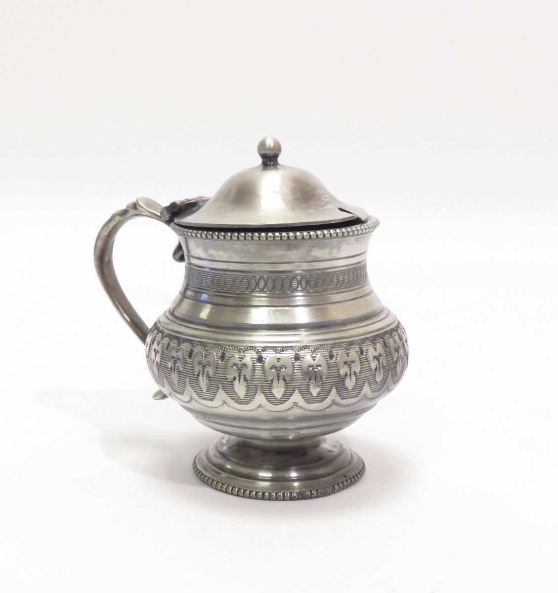 Null Pewter mustard pot (receptacle missing). 9 x 9.5 cm. As is.
