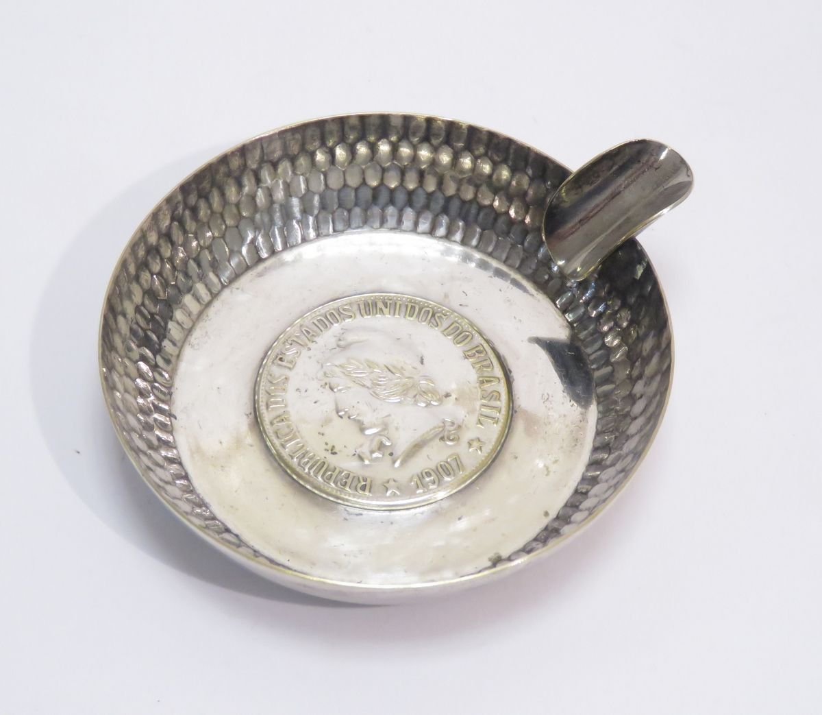 Null Commemorative ashtray in silver-plated metal "Republica Dos Estados Unidos &hellip;