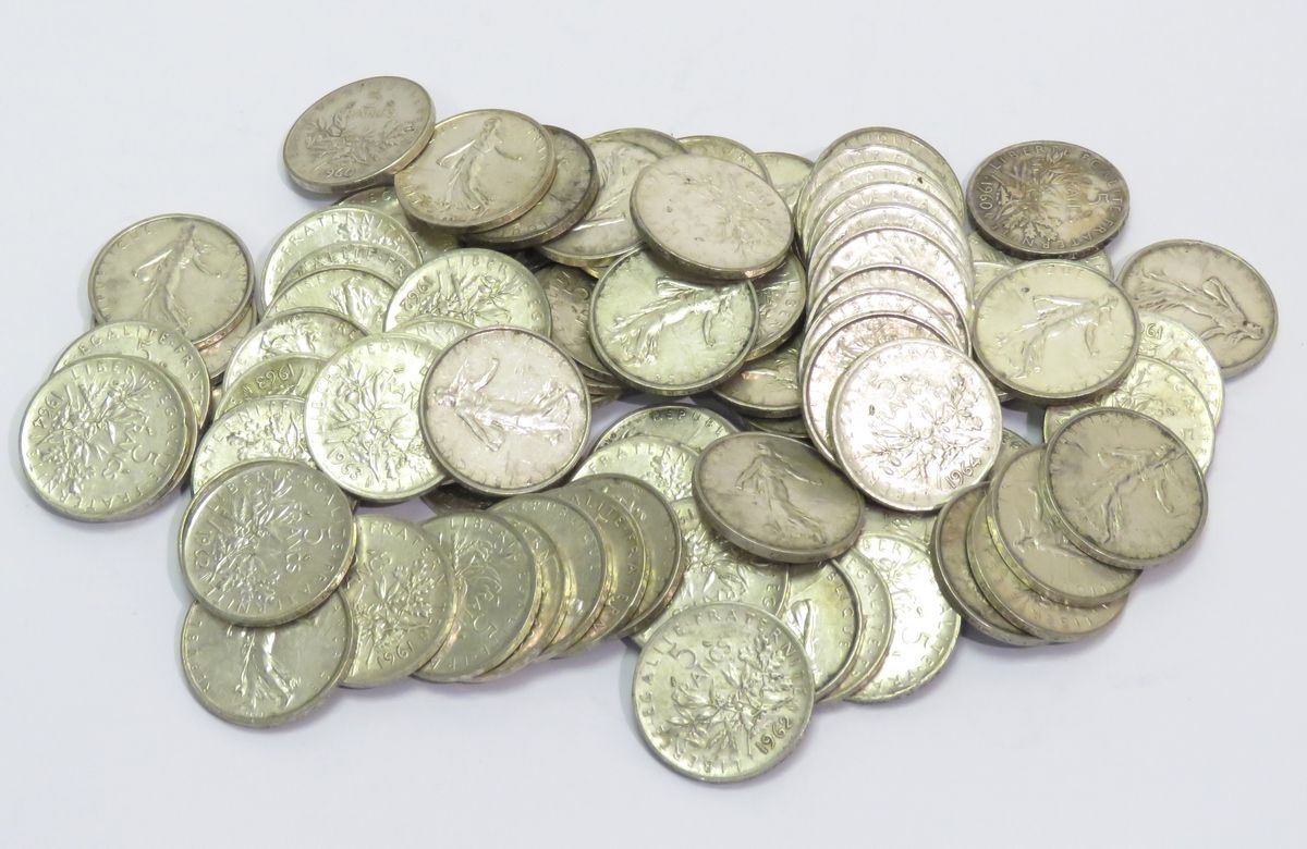 Null Important lot de pièces de 5 Francs "Semeuse" en argent (1959-1969). Poids &hellip;