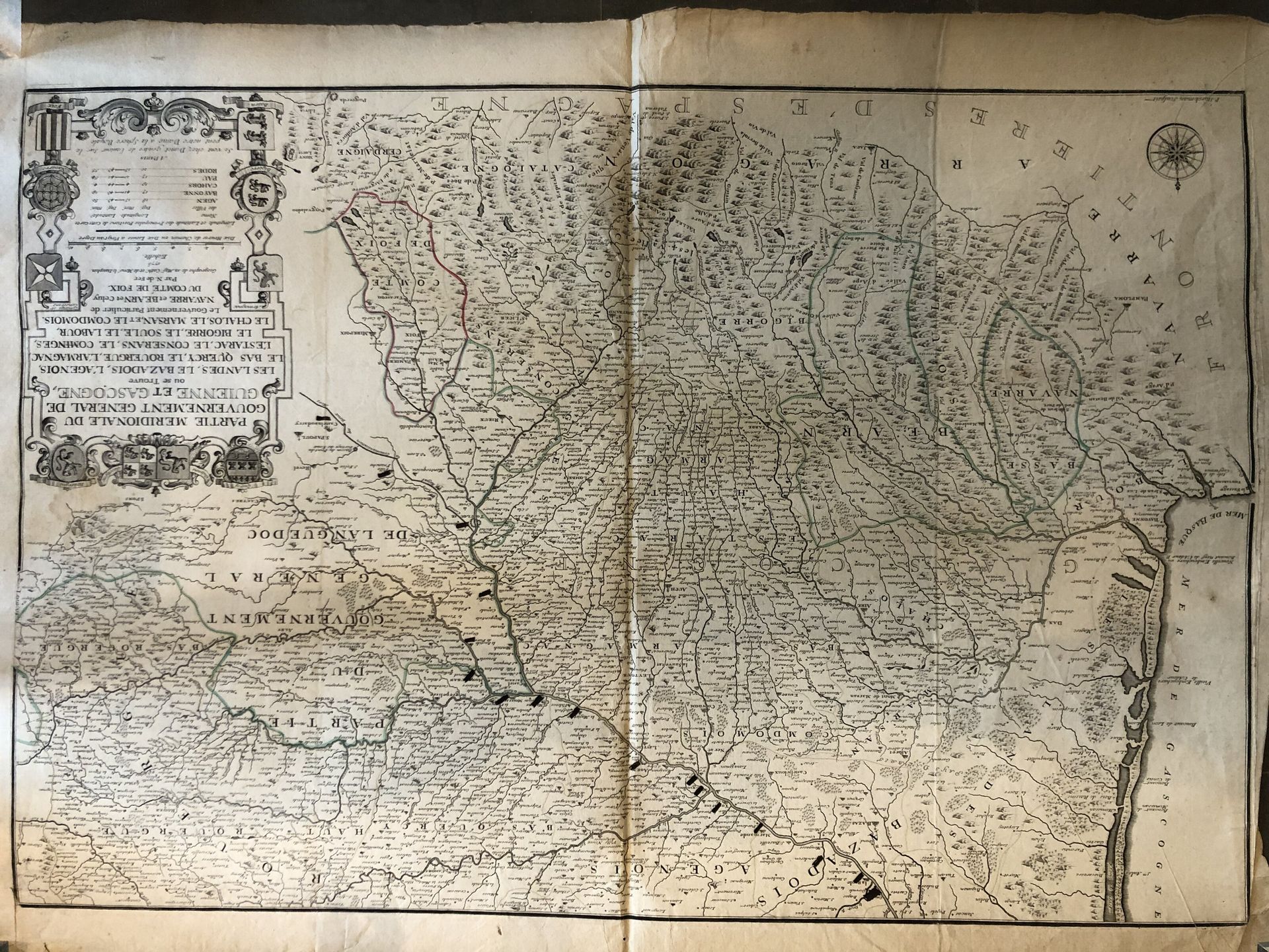 FER, N. De. 几内亚和加斯科涅省政府的经区。达内，1775年。旧殖民地的边界。褶皱的痕迹很多。500 x 740 mm.
De Fer绘制的Guyen&hellip;