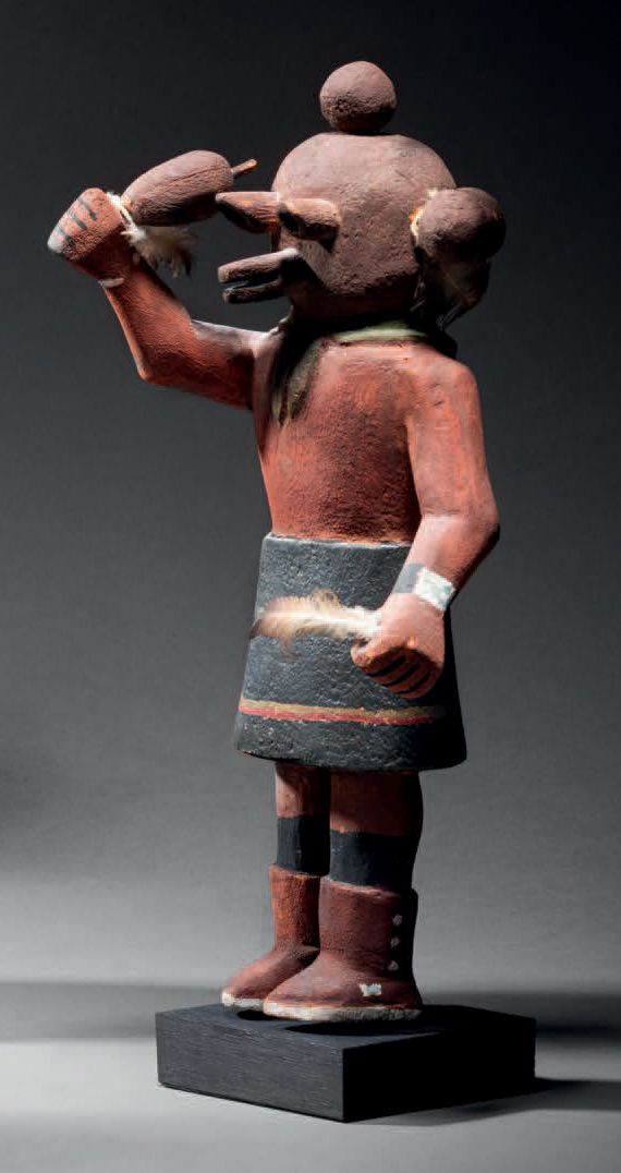 Null Kachina Clown Mudhead, Koyemsi Katsina
美国亚利桑那州霍皮族
20世纪下半叶
木头雕刻（木棉根），颜料和羽毛
高&hellip;