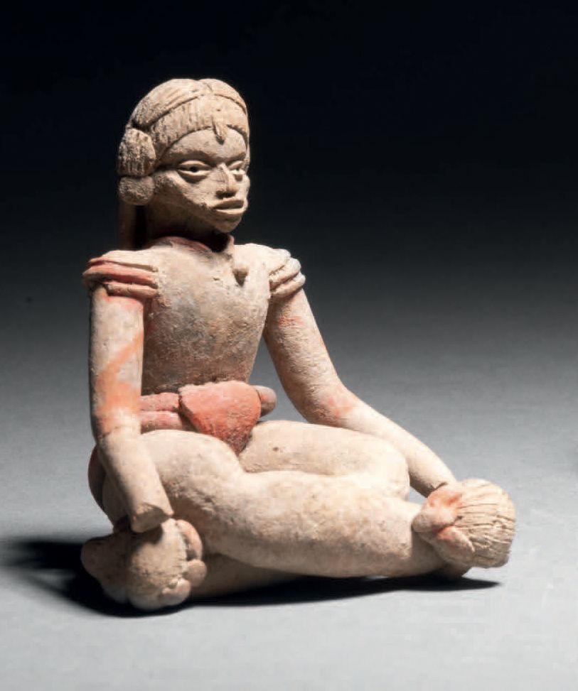 Null 坐着的雕像 Xochipala文化，Xalitla
Guerrero州，墨西哥
Preclassic，公元前900-600。
浅米色陶瓷和红色颜料的遗&hellip;