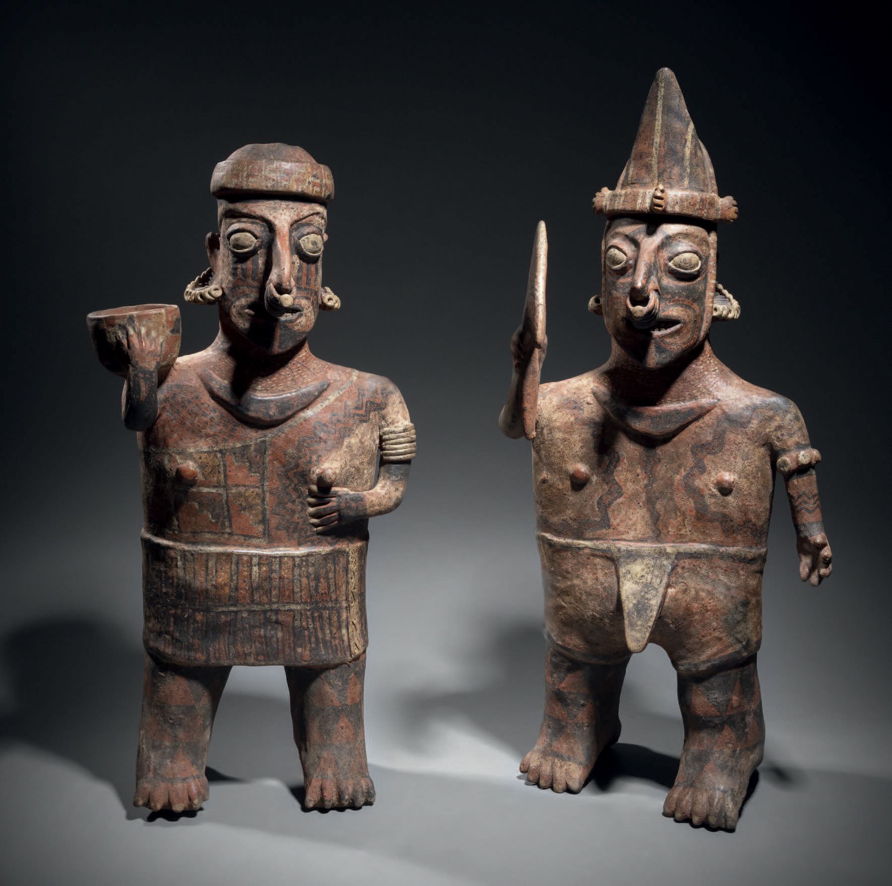 Null ANTHROPOMORPHE COUPLE 纳亚里特文化，墨西哥西部
Protoclassic, 100 BC-250 ADC.
陶瓷，带红棕色滑石和&hellip;