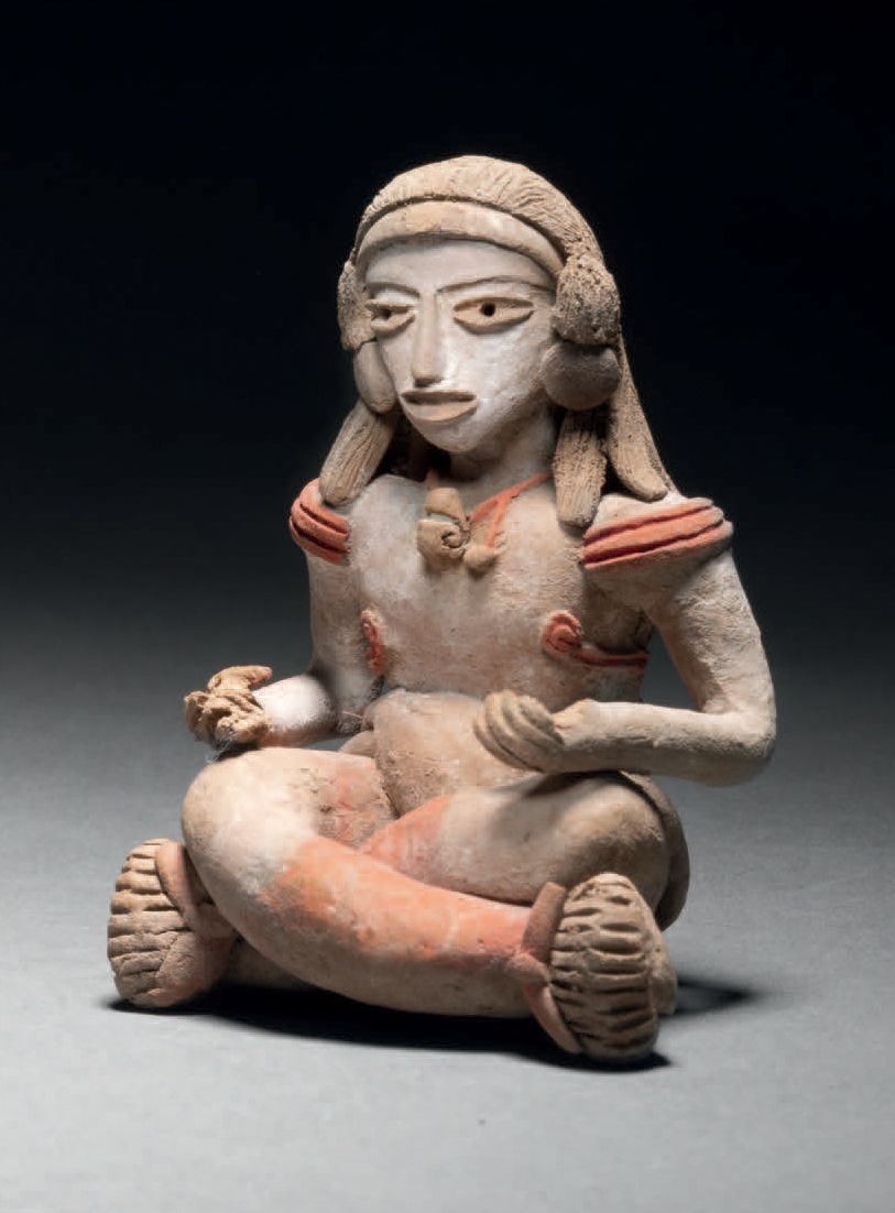 Null 坐像 Xochipala文化，Xalitla
Guerrero州，墨西哥
Preclassic，公元前900-600年。C.
浅米色陶瓷和红色颜料的残&hellip;