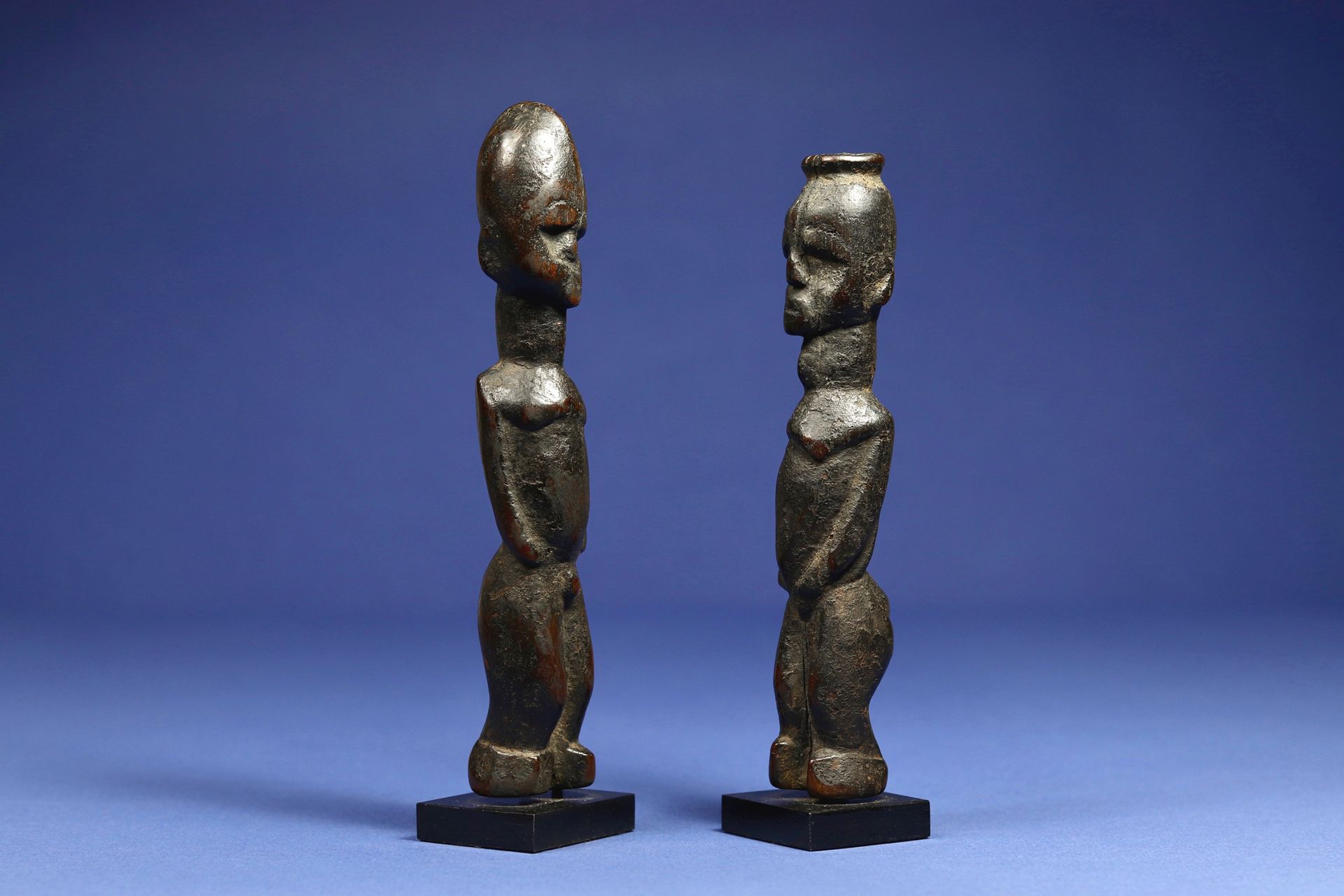 Null 
Pair of divination or protection statuettes. 



Wood, superb patina from &hellip;