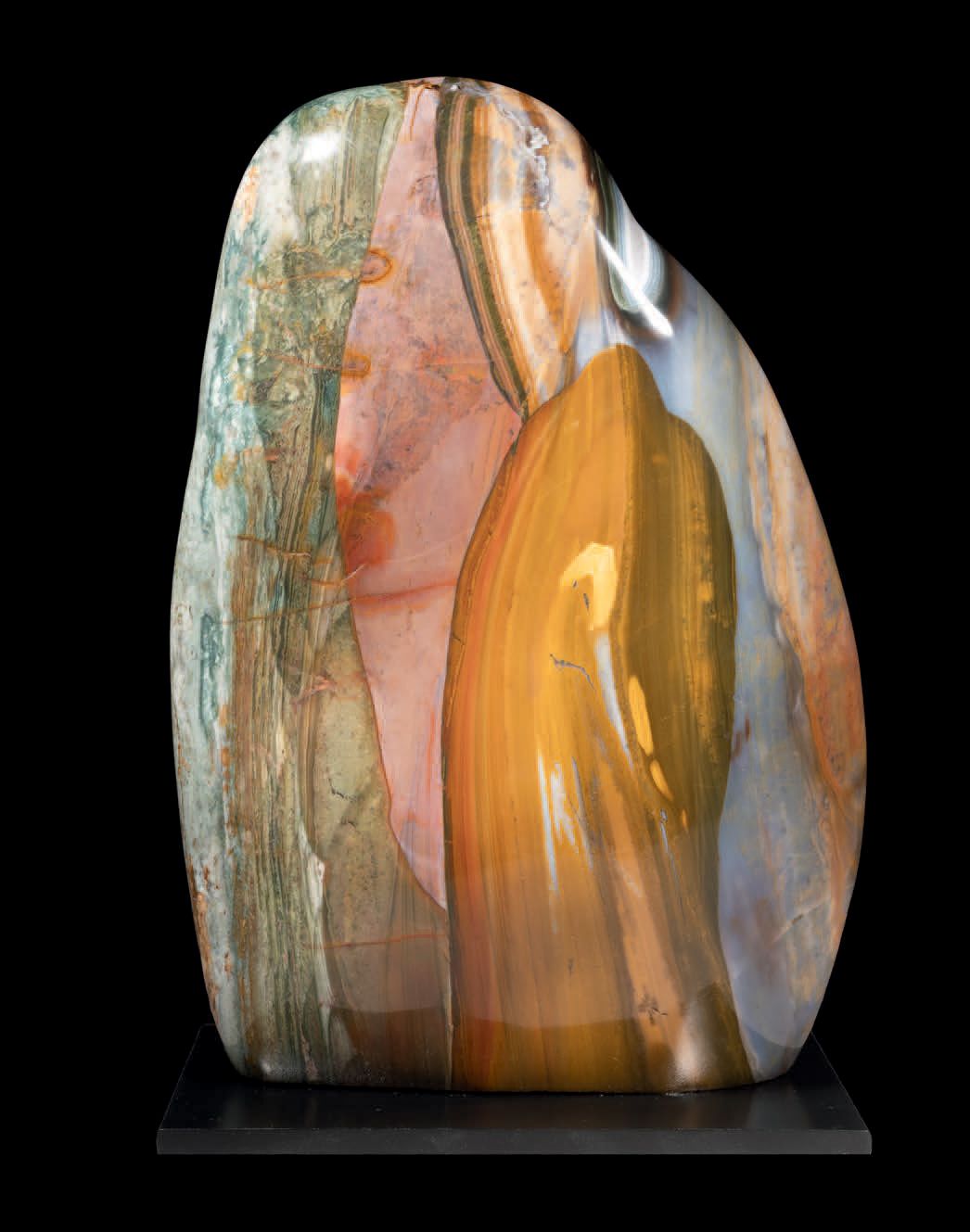 Null Massive jasper block
H. 14 15/16 in - L. 10 5/8 in - W. 3 15/16 in