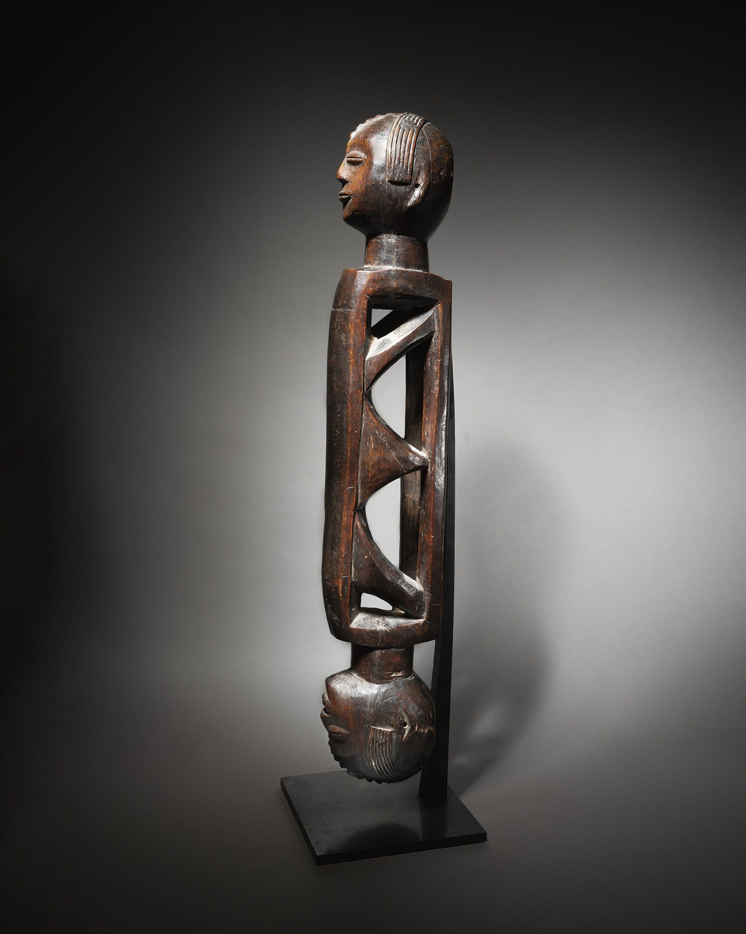 Null Ngbaka-Nackenstütze, Demokratische Republik Kongo 
Holz 
H. 74 cm
Ngbaka he&hellip;