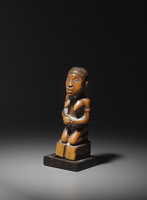 Null Mayombe whistle top, Democratic Republic of the Congo 
Wood, honey colored &hellip;