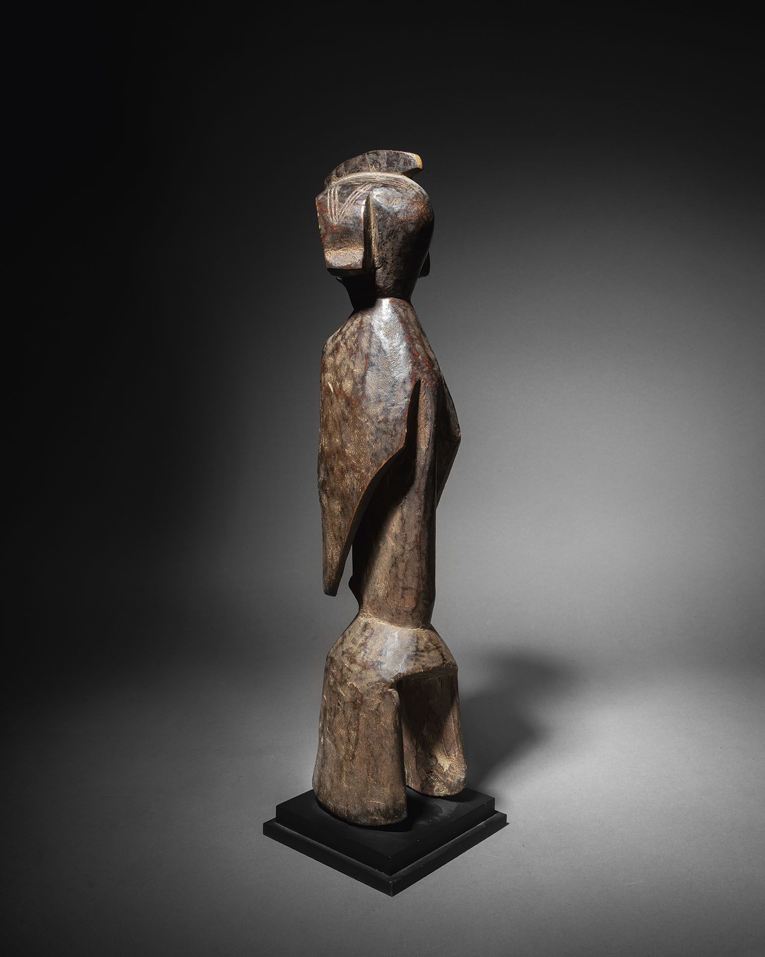 Null Mumuyé-Statue, Nigeria
Holz
H. 54, 5 cm 
Mumuye-Figur, Nigeria
H. 21 1/2 in&hellip;