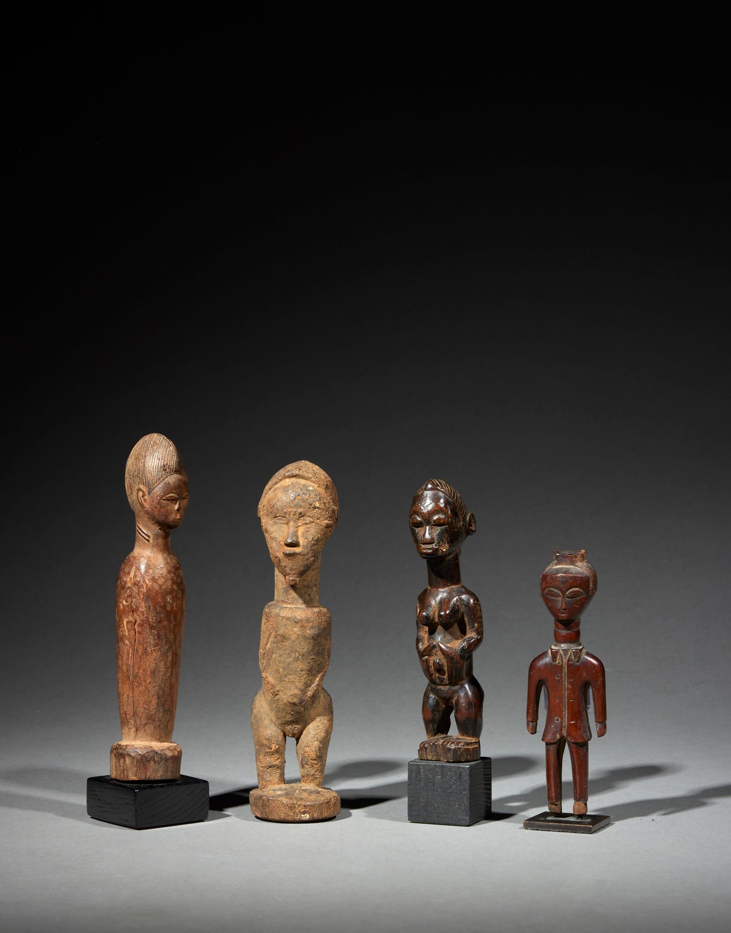 Null Quatre statuettes Baoulé

Côte d’Ivoire

Bois

H. 12 à 16 cm



Ensemble de&hellip;