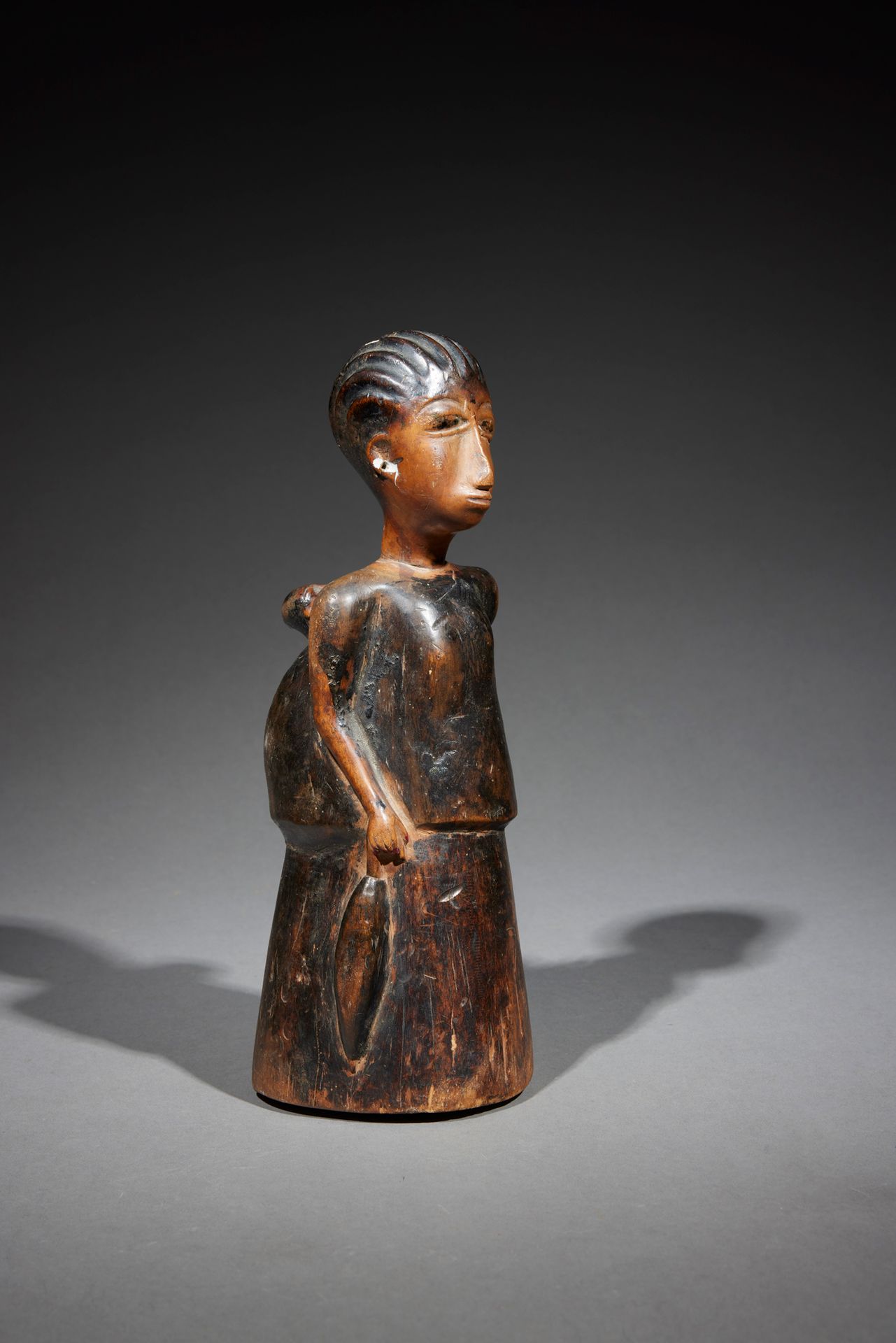 Null Mutterschaft Agni

Elfenbeinküste

Holz

H. 27 cm



Statuette, die eine Fr&hellip;