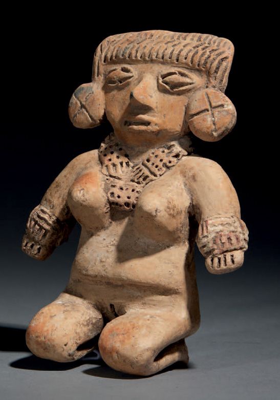 Null Michoacan naked kneeling Venus, Mexico, beige-pink ceramic
H. 4 3/4 in
