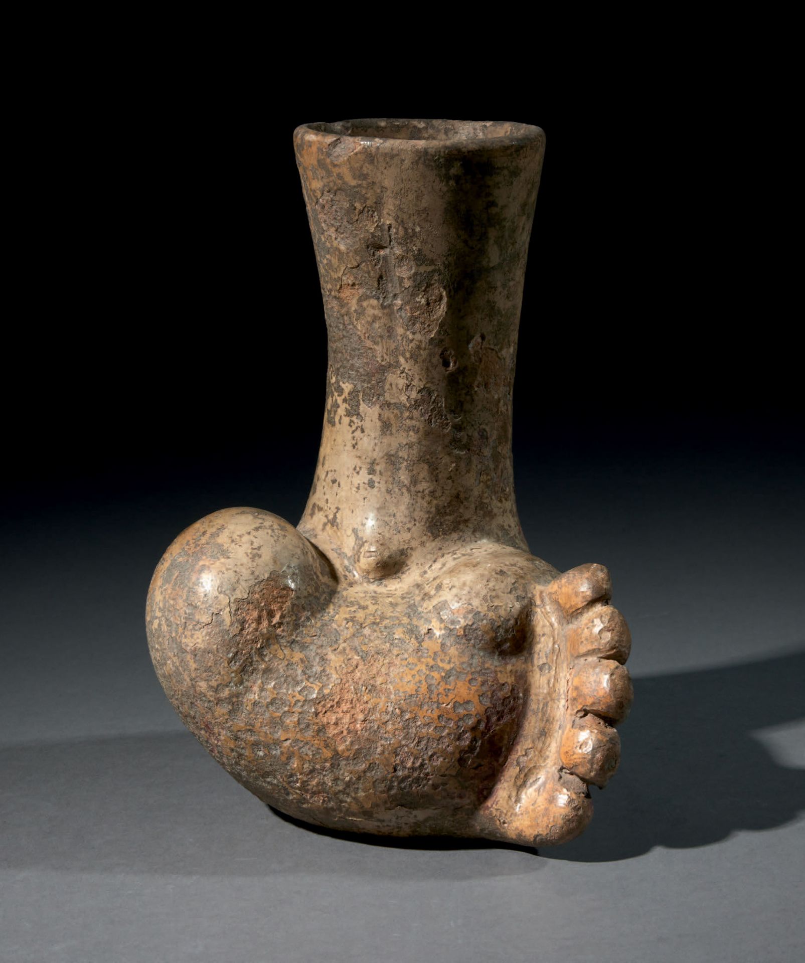 Null Olmec vessel in the shape of a foot, Mexico, ceramic
H. 8 1/16 in