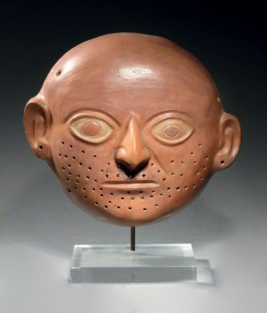 Null Ɵ Moche portrait mask, Peru, ceramic with brown-pink and cream slip
H. 7 7/&hellip;