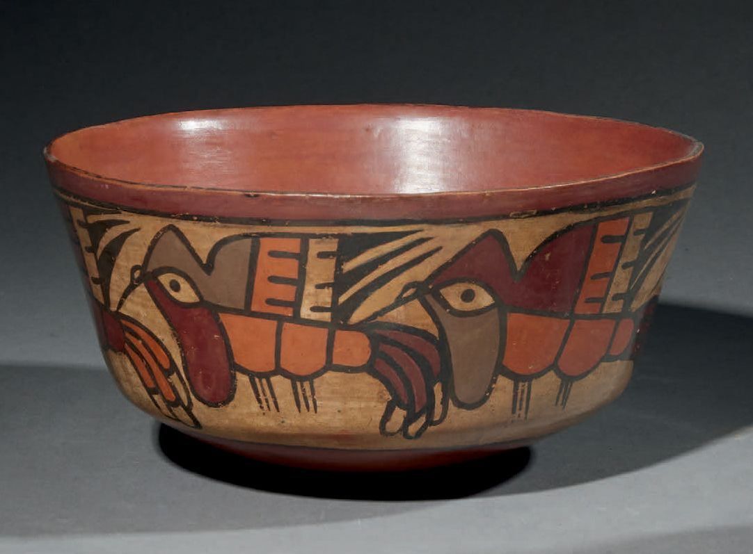 Null Nazca vessel with hummingbirds, Peru, buffware with polychrome paints
H. 3 &hellip;