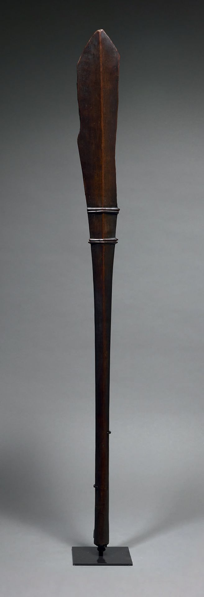 Null 
Akau-ta or Pakipaki club

Tonga

Wood

L. 125 cm



Provenance:

- Collect&hellip;