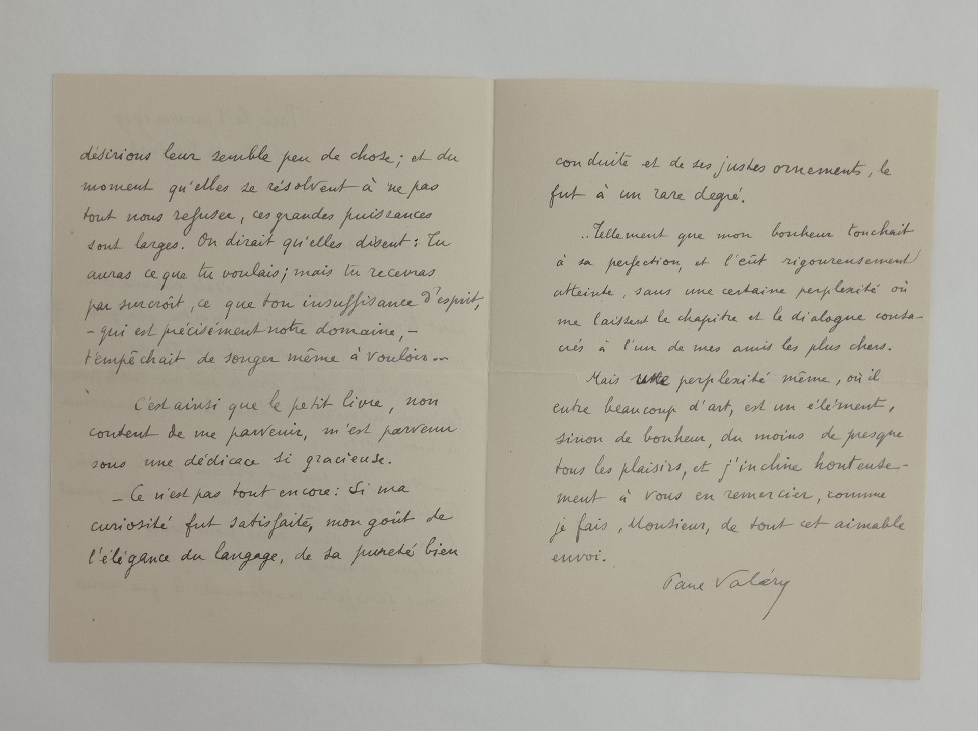 VALERY Paul (1871-1945). 签名的亲笔信，巴黎，1919年1月14日。3页，8开本。
他赞叹道："我承认，我对一本小书很好奇，在这本书中我&hellip;