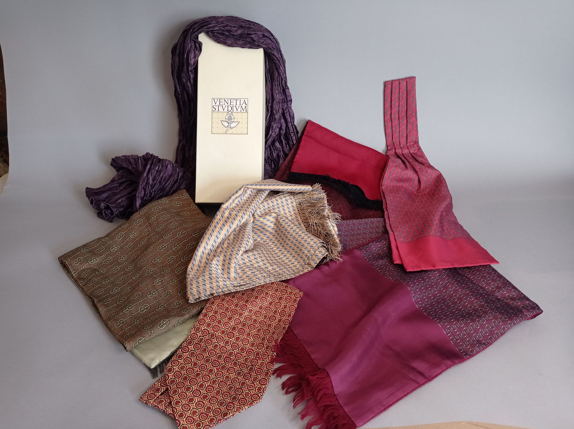 Null Lot of scarves, hascote, scarves including Hermes etc.