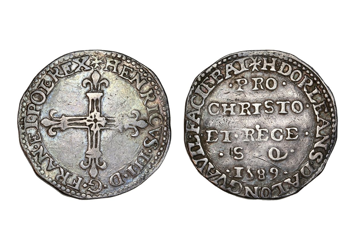 MONNAIES FRANÇAISES 亨利三世（1574-1589）

圣昆丁盾牌的四分之一。1589. 8,64 g.

漂浮的十字架。

R/ 圆形图例。&hellip;