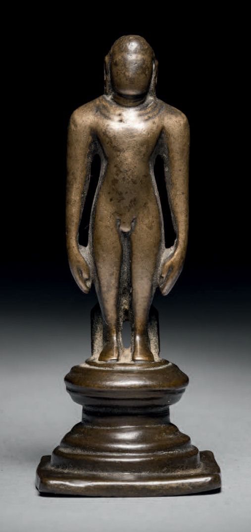 Null Stehender Tirthankara Jain, Südindien, 12-13. Jahrhundert H. 7 cm. Kupferle&hellip;